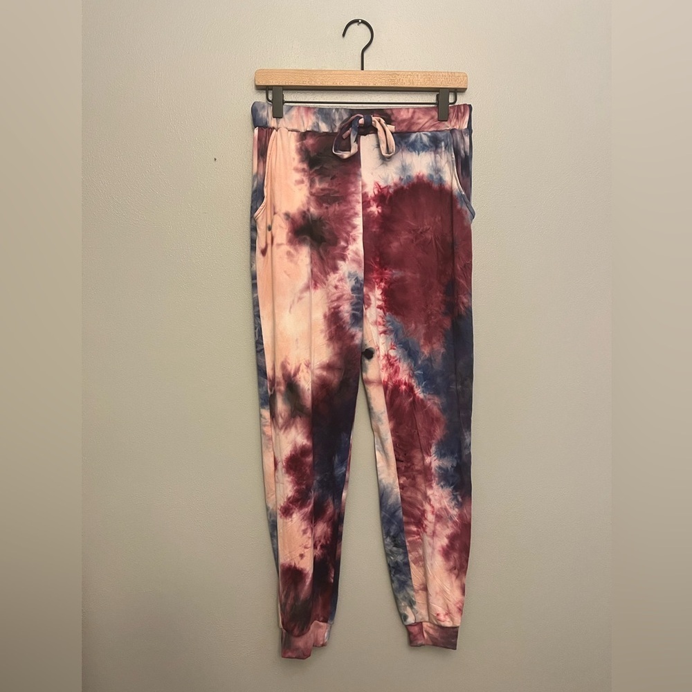 NWT Laila Jayde Tie Dye Joggers - Size Medium